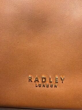 RADLEY LONDON Tan Leather Men's Bag with Gold Logo